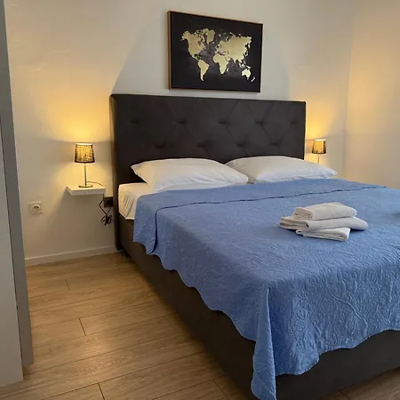 וילה Two With Pool And Jacuzzi, Marin, Pridraga