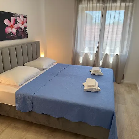 וילה Two With Pool And Jacuzzi, Marin,