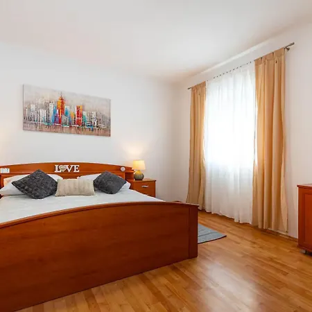 וילה Two With Pool And Jacuzzi, Marin,